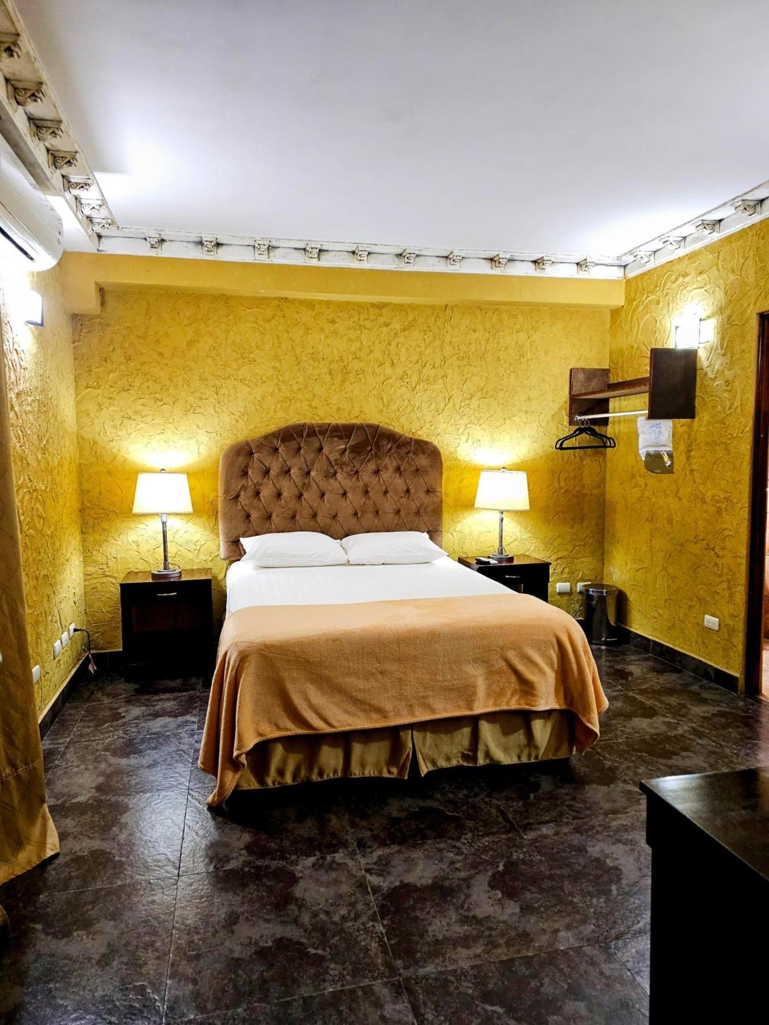 Antigua Inn Hotel Guatemala City Bagian luar foto