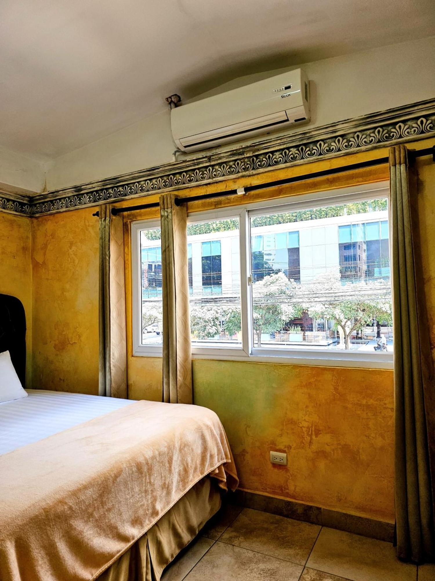 Antigua Inn Hotel Guatemala City Bagian luar foto