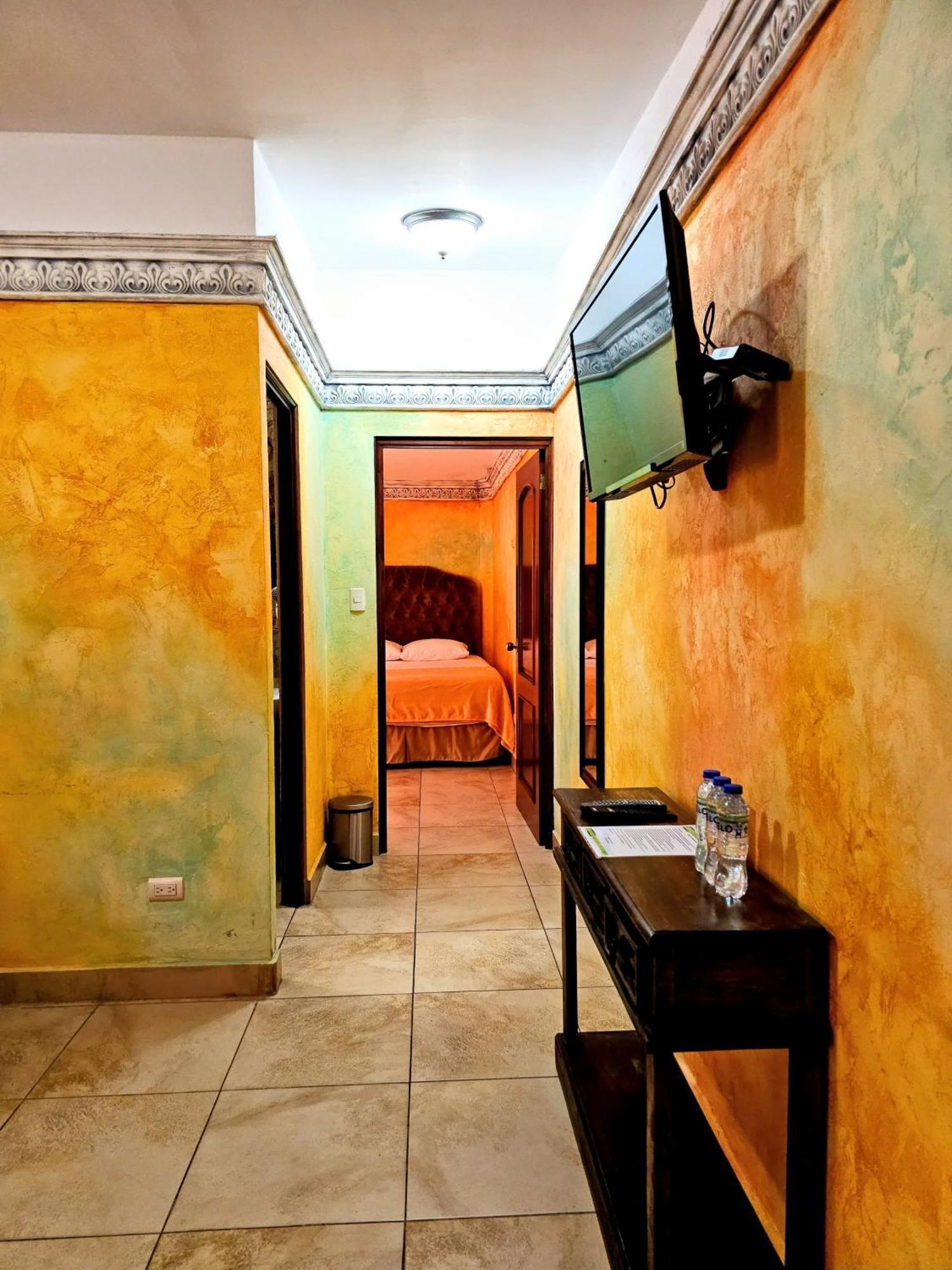 Antigua Inn Hotel Guatemala City Bagian luar foto