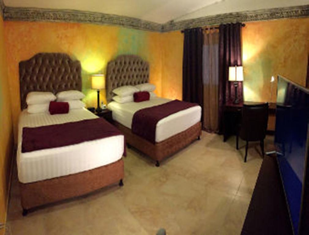 Antigua Inn Hotel Guatemala City Bagian luar foto